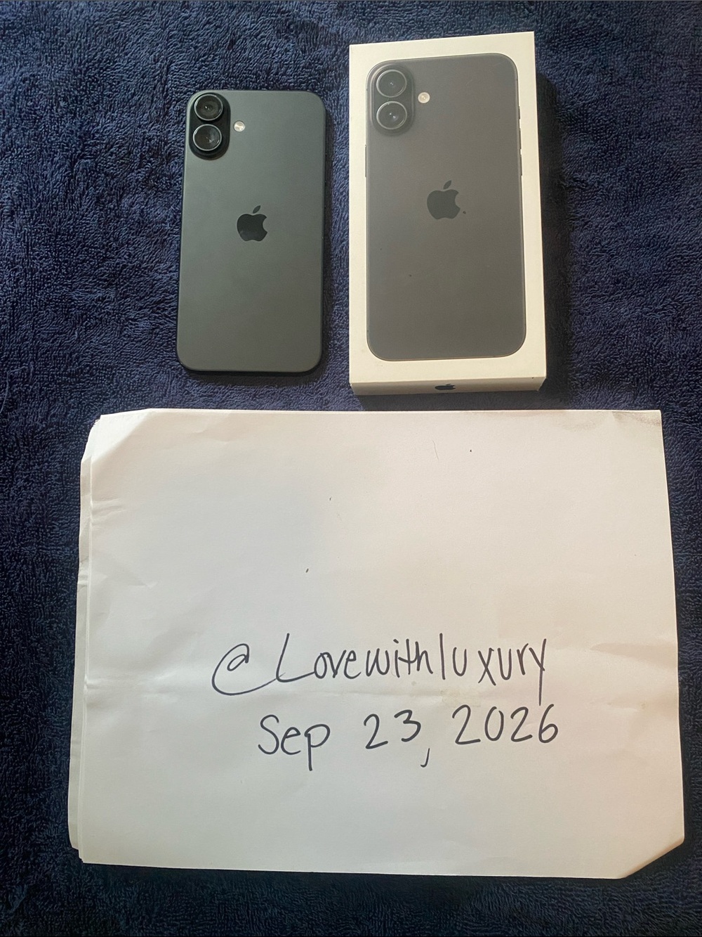 iPhone 16 Plus - Picture 2 of 4